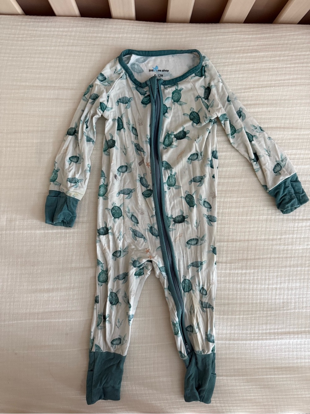 Little One Shop Baby Bamboo One-Piece PJ Sleeper Sea Turtles- 6-12 Mo- EUC